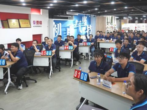 人人讲清静，，，，，，个个会应急--流通生命通道|利国娱乐国际老牌w66电气举行清静月活动